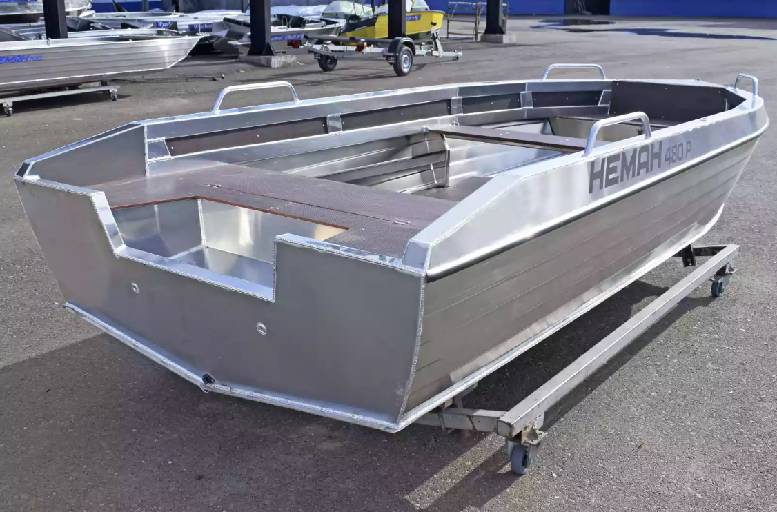 Алюминиевая лодка  Неман-480 Р в Ханты-Мансийске