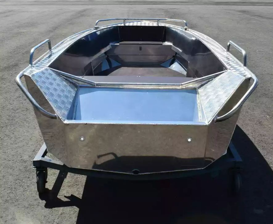 Алюминиевая лодка  Wyatboat-430М в Ханты-Мансийске