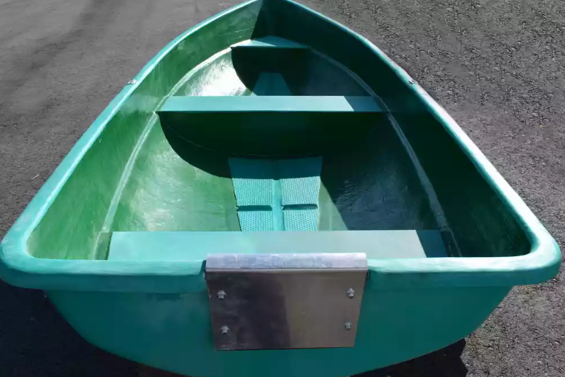 Стеклопластиковая Лодка Голавль в Ханты-Мансийске