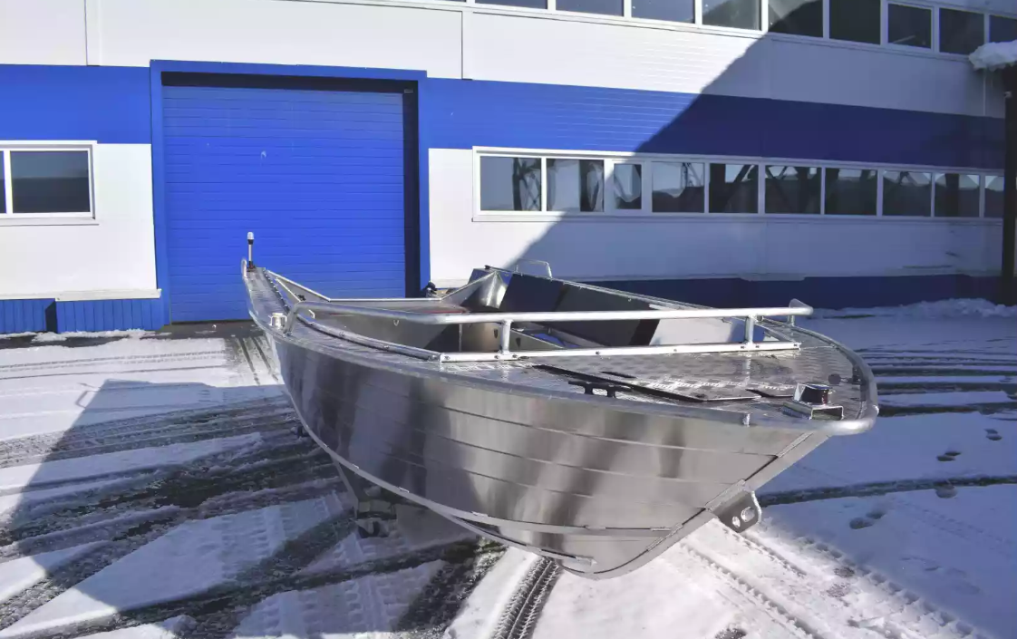 Алюминиевая лодка Неман-500 P в Ханты-Мансийске