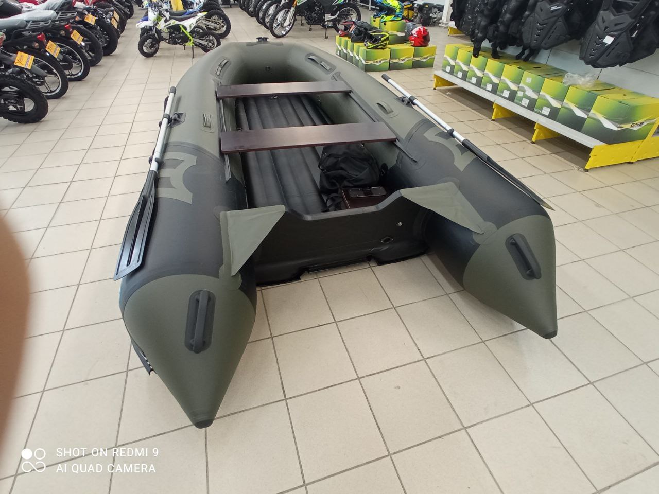 Лодка MISHIMO RIVER JET 390 под водомет в Ханты-Мансийске