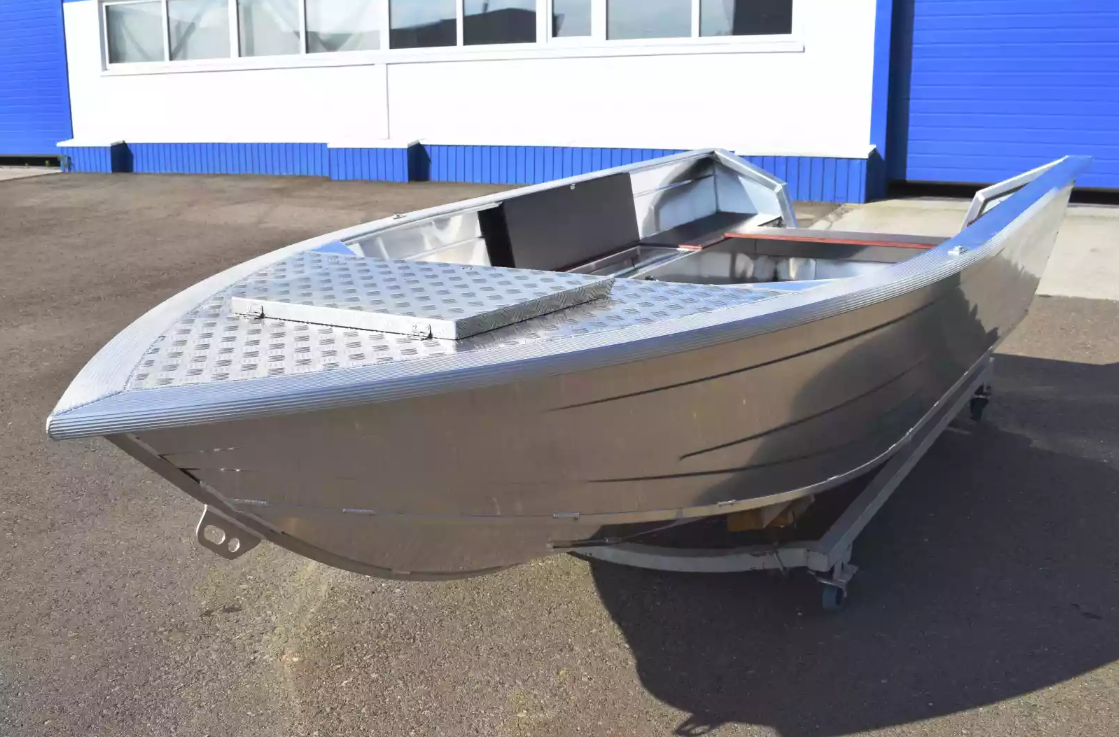 Алюминиевая лодка Неман-400 Р PRO в Ханты-Мансийске