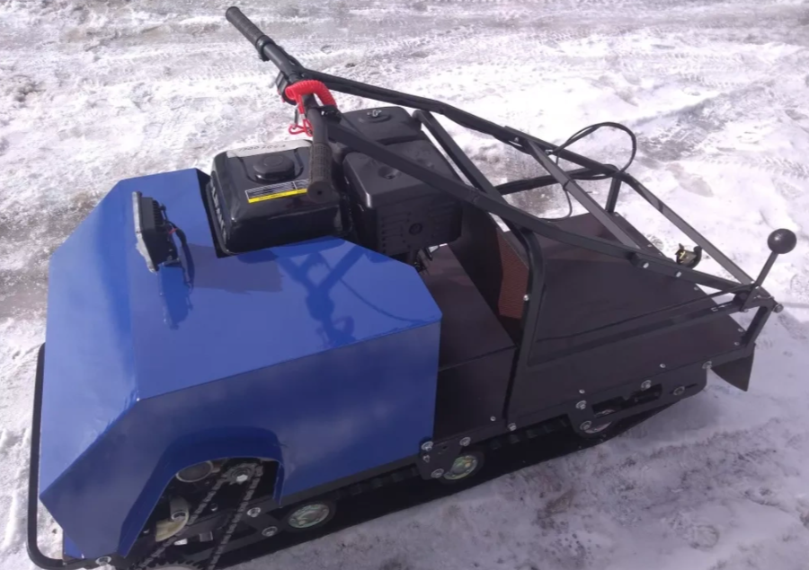 Мотобуксировщик AhtaR ЗИМА с реверсом (задний ход) в Ханты-Мансийске