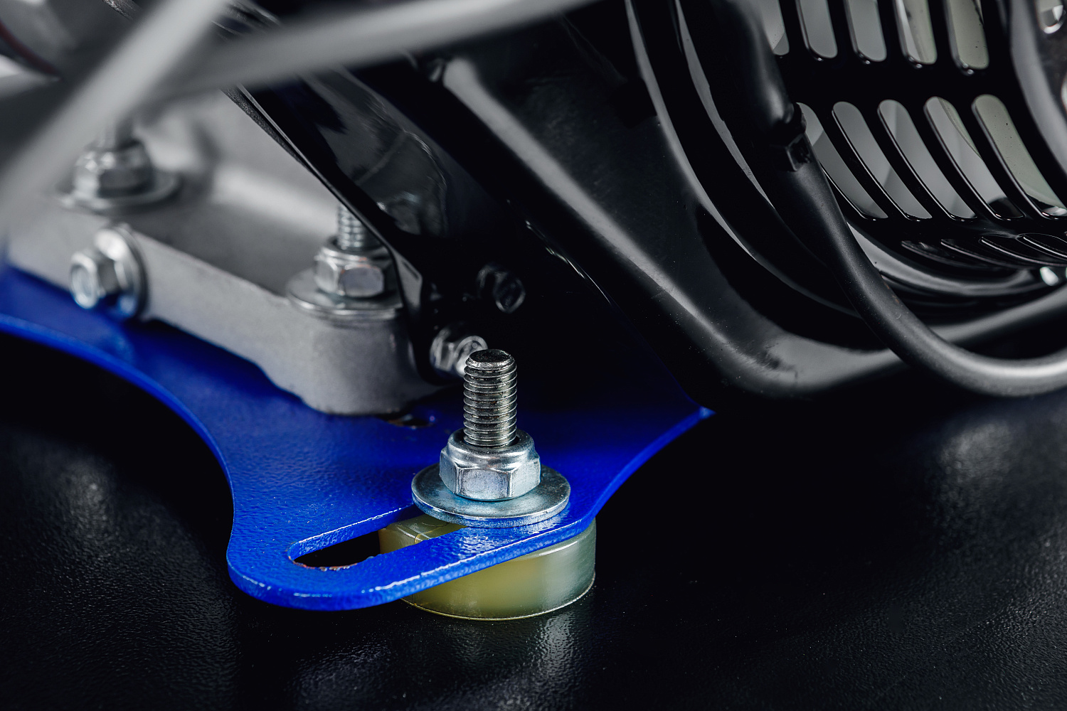 МОТОБУКСИРОВЩИК IKUDZO LONG 2.0 1700/500 EKR19 в Ханты-Мансийске