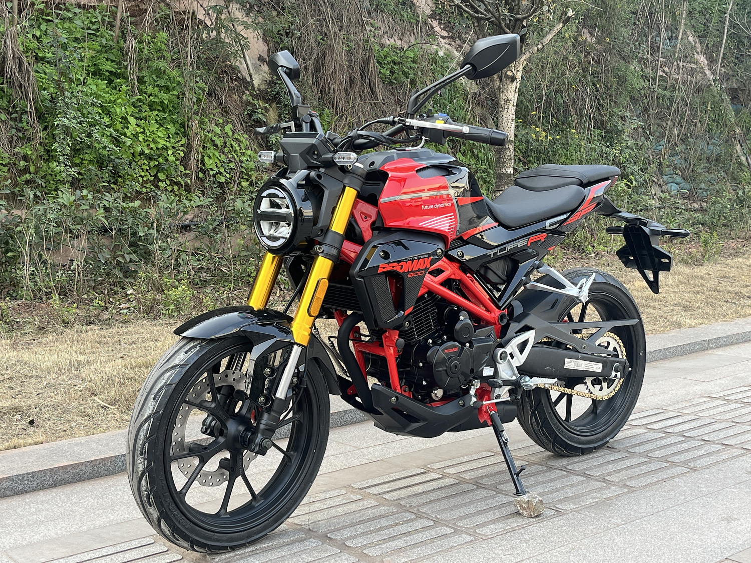 Мотоцикл PROMAX CB300 в Ханты-Мансийске