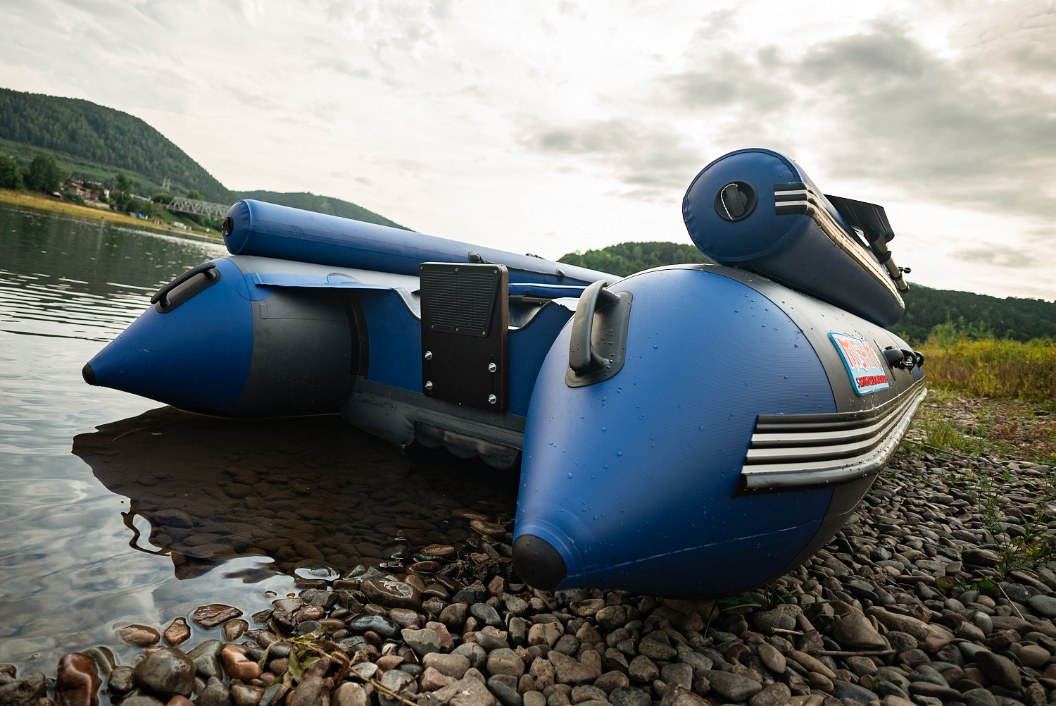 Лодка MISHIMO RIVER FJET PRO 470 под водомет в Ханты-Мансийске