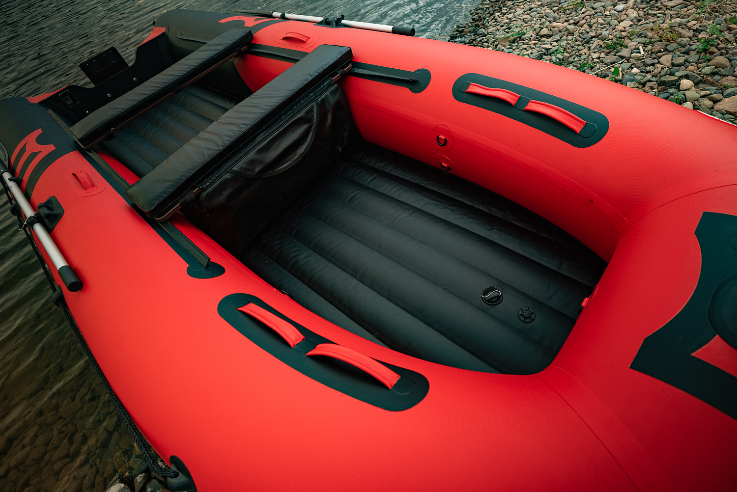 Лодка MISHIMO RIVER JET 390 под водомет в Ханты-Мансийске