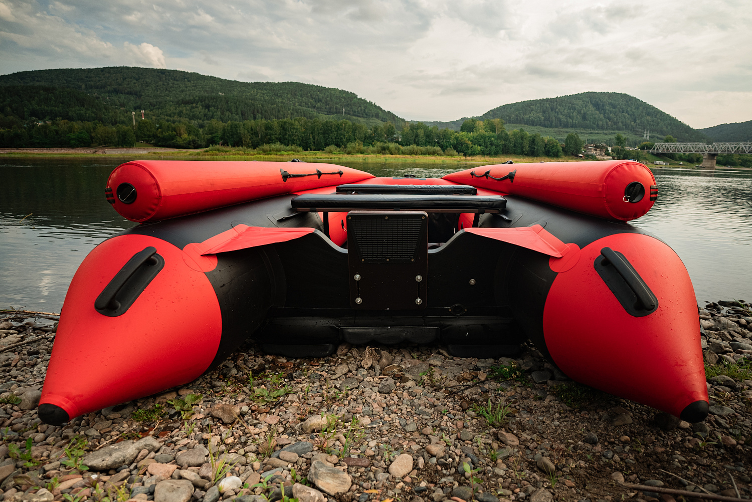 Лодка MISHIMO RIVER FJET PRO 470 под водомет в Ханты-Мансийске