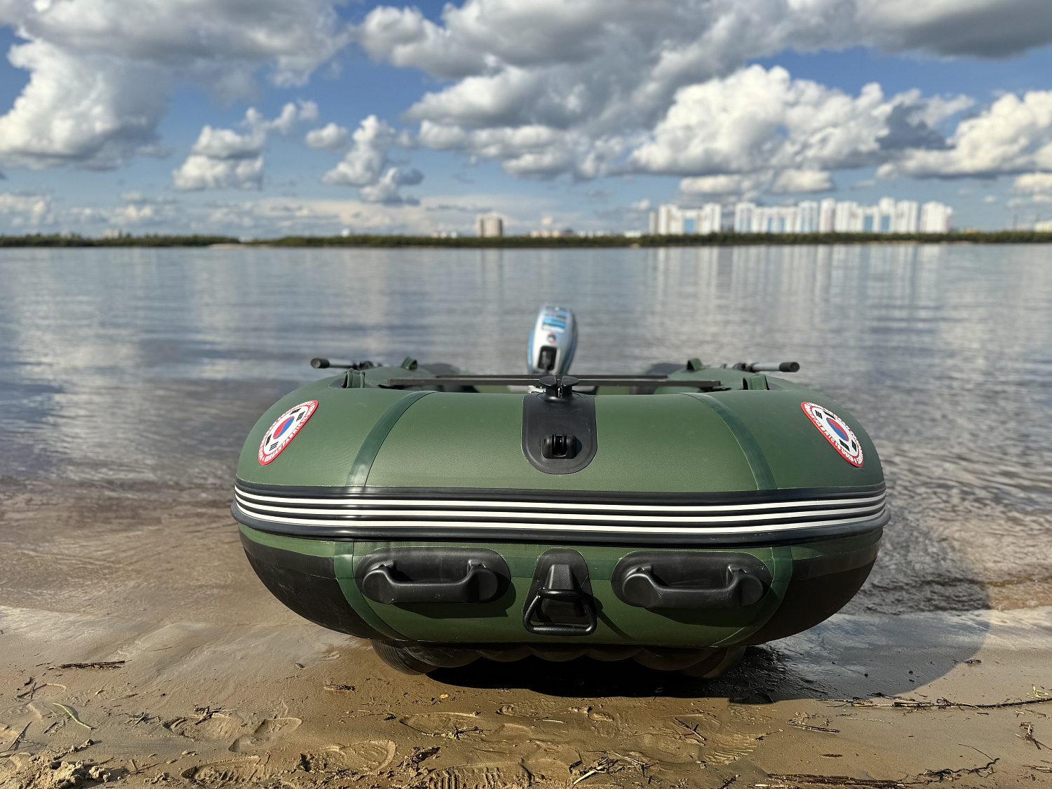 Лодка MISHIMO BIG FLOOR 420 в Ханты-Мансийске