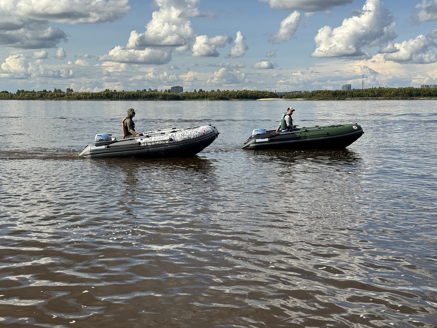 Лодка MISHIMO BIG FLOOR 440 в Ханты-Мансийске