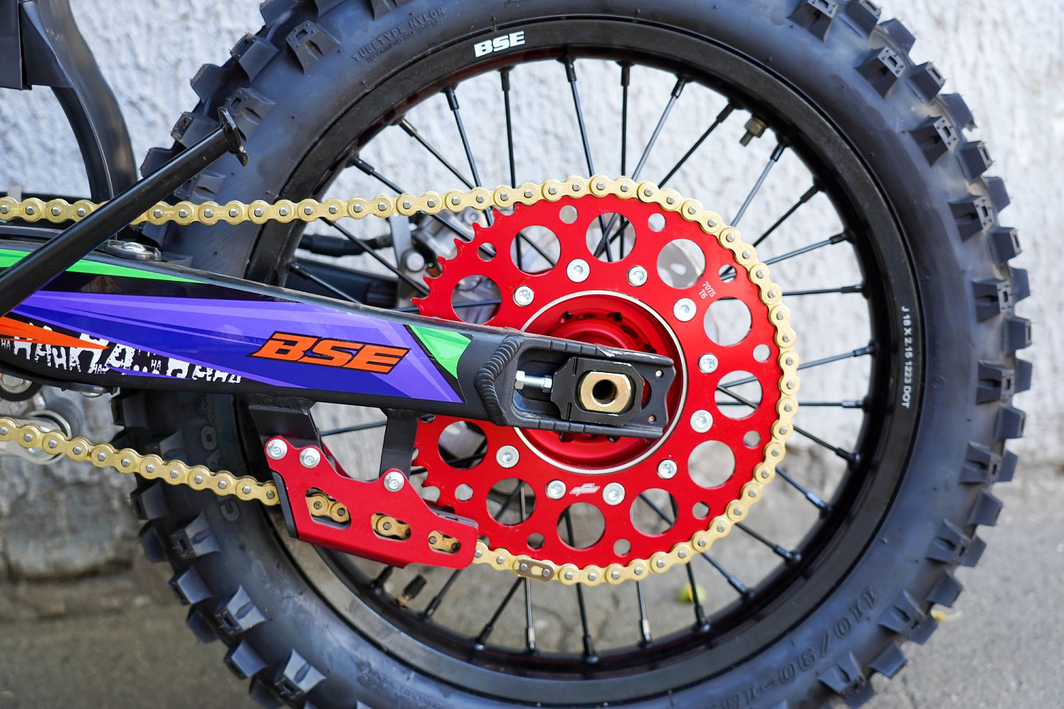 Эндуро / кроссовый мотоцикл BSE T7 Joker (ZS174-5А) Sport в Ханты-Мансийске