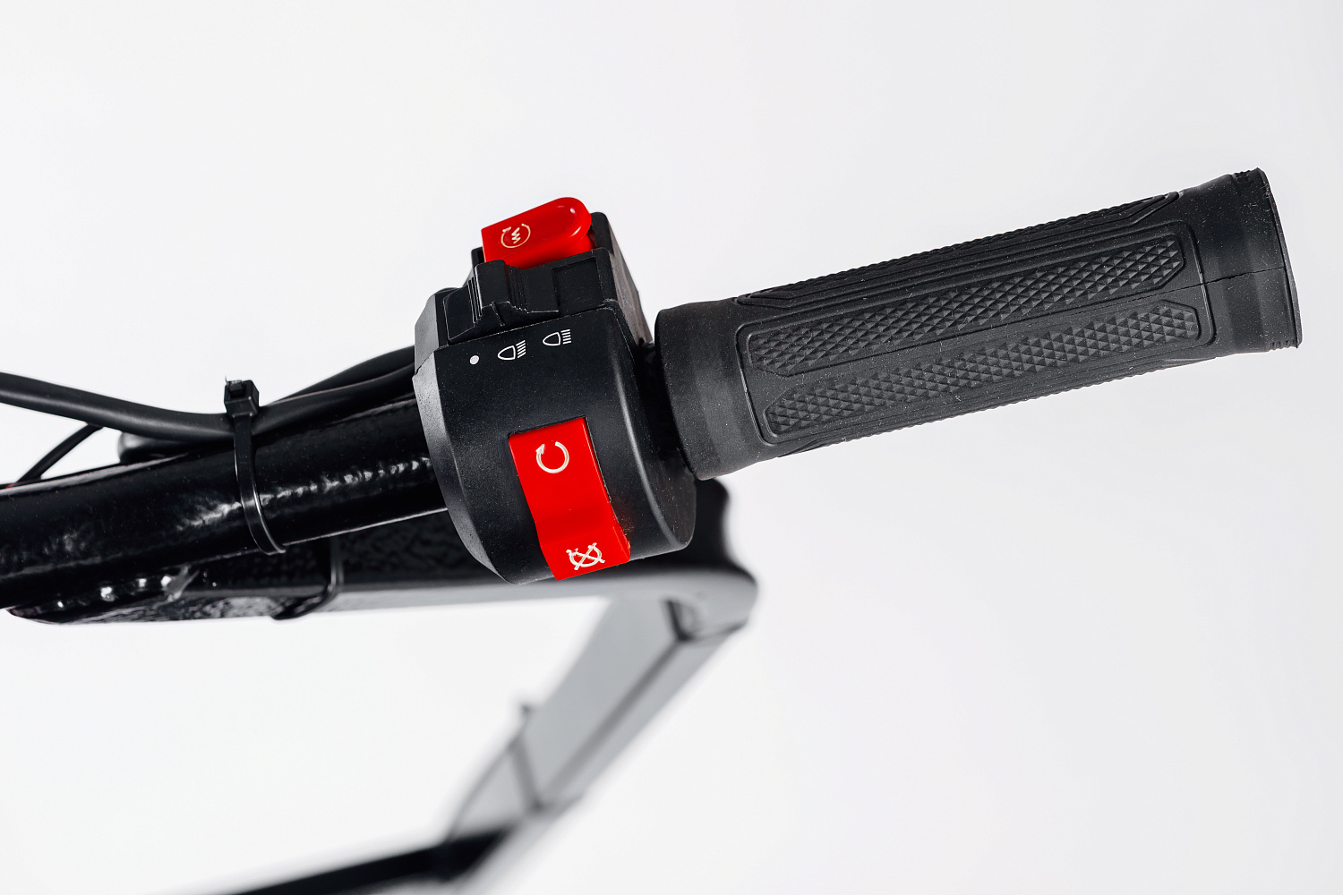 МОТОБУКСИРОВЩИК IKUDZO LONG 2.0 1700/500 EKR19 в Ханты-Мансийске