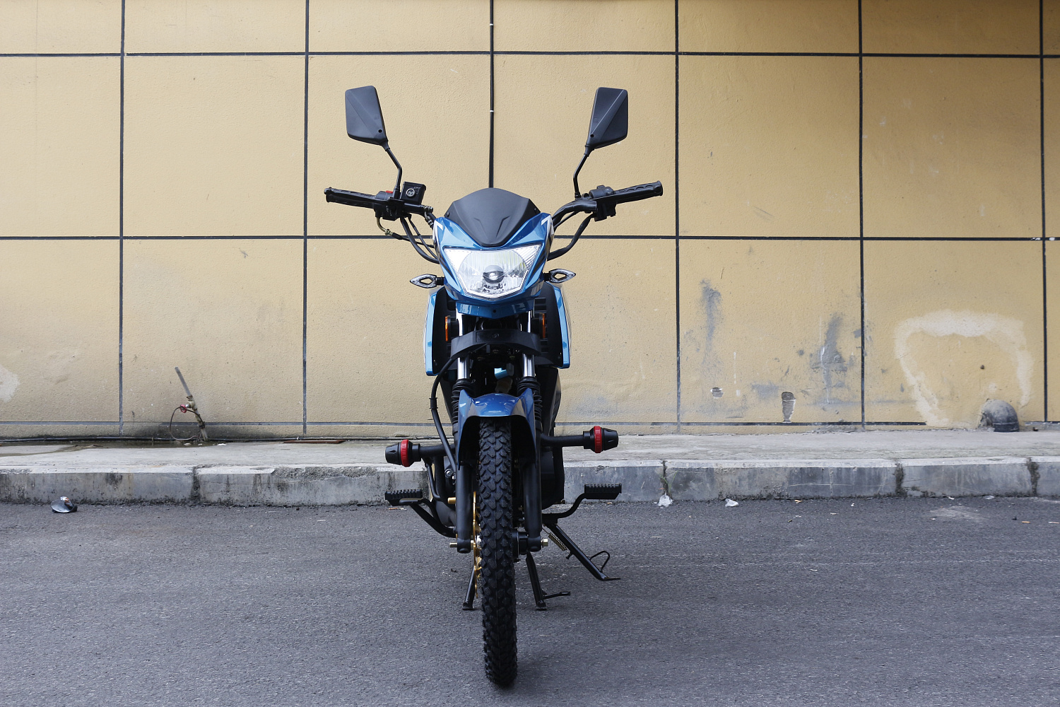 Мопед FAIDET SKIFF RS150 (49) в Ханты-Мансийске